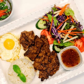 Grilled Beef Rice Plate